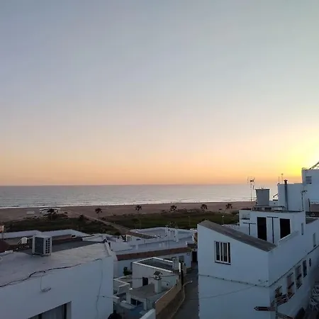 Cozy Apart En Conil City Center 1 Mns Walking To The Beach By C'dreams -solo Familias-