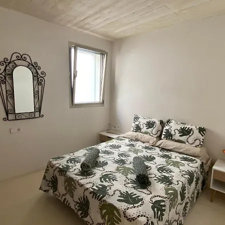 Apartment Cozy Apart En Conil City Center 1 Mns Walking To The Beach By C'dreams -solo Familias- Conil De La Frontera